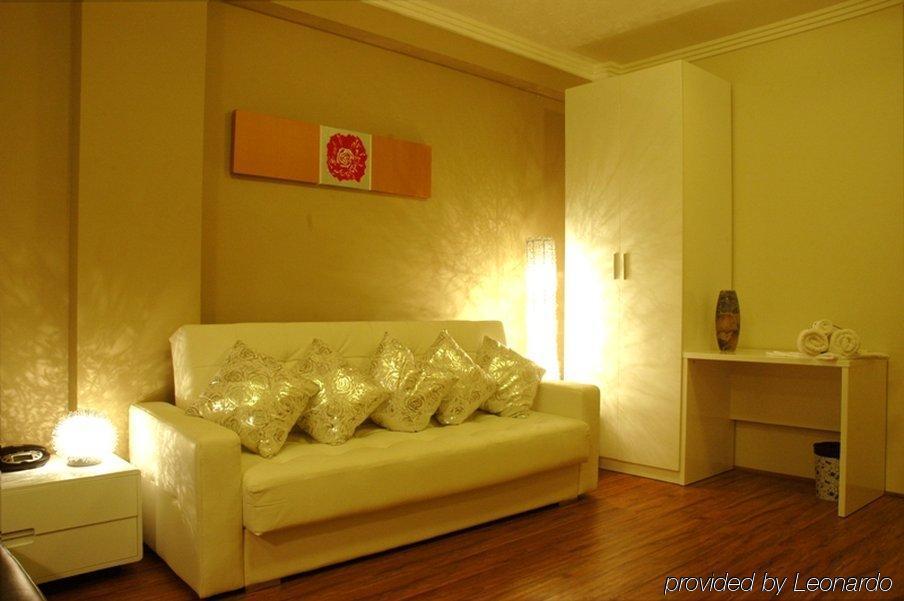 Sydney Riseon Hotel Buitenkant foto