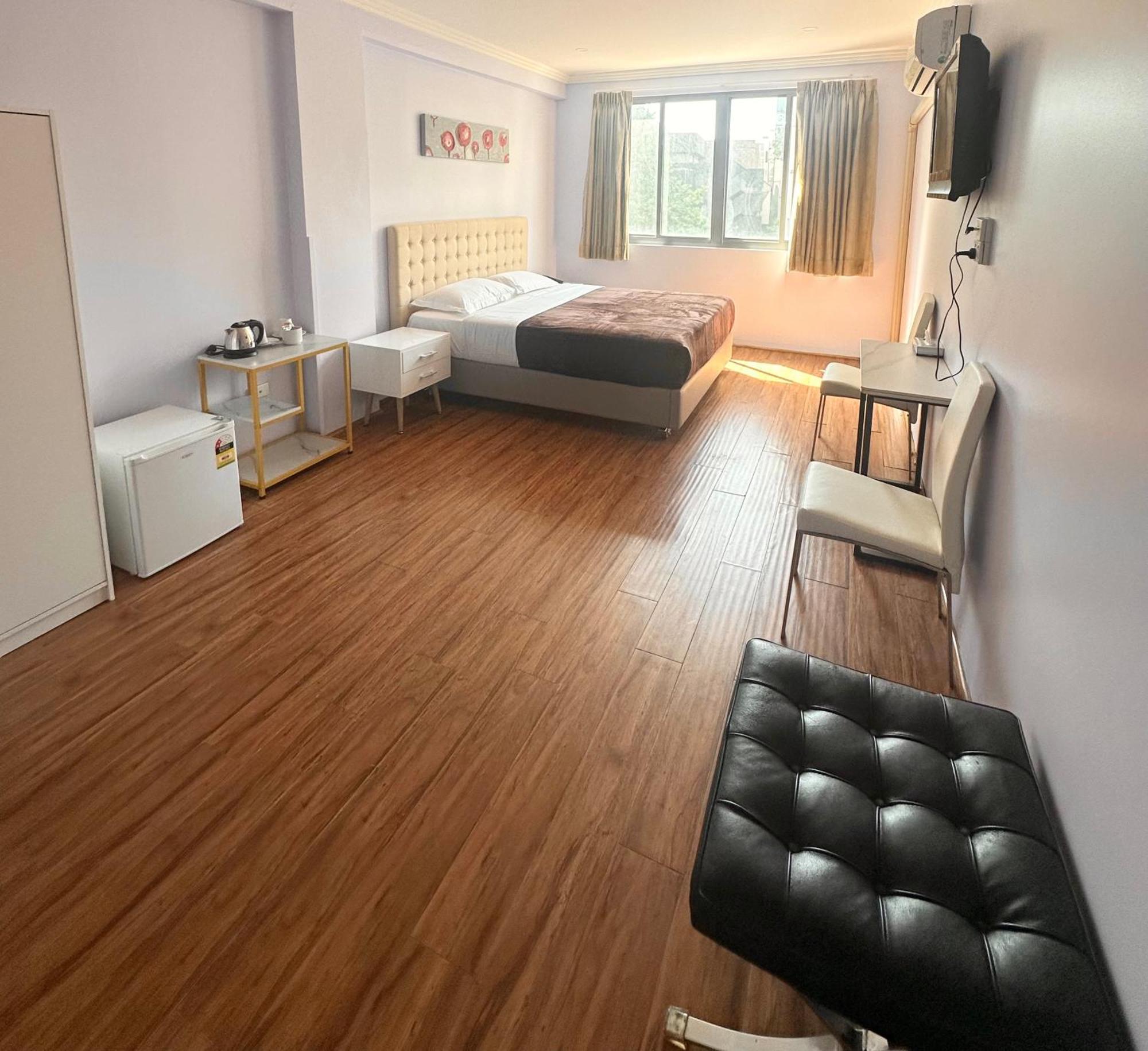 Sydney Riseon Hotel Buitenkant foto