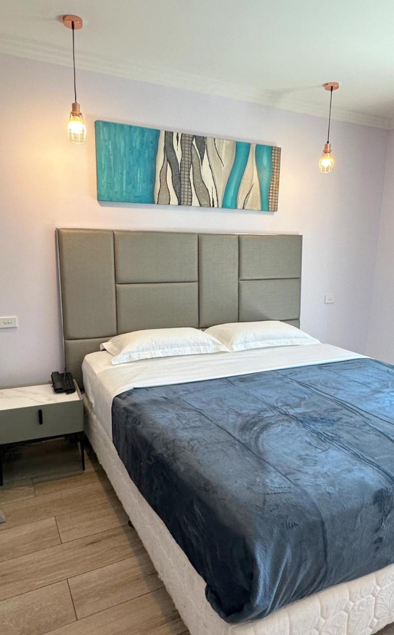 Sydney Riseon Hotel Buitenkant foto